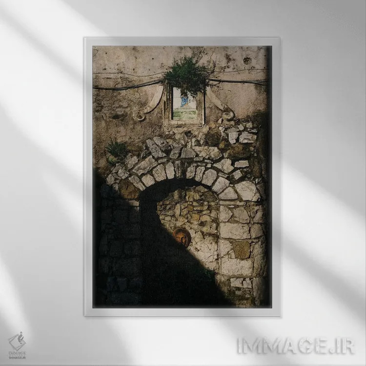 تابلو پوزیتانو هشت اثر بثانی یانگ - نمای قابدار سفید