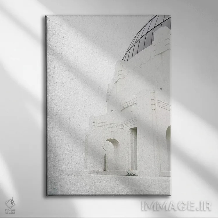 تابلو رصدخانهٔ گریفیت اثر بثانی یانگ - نمای روبهرو روی دیوار
