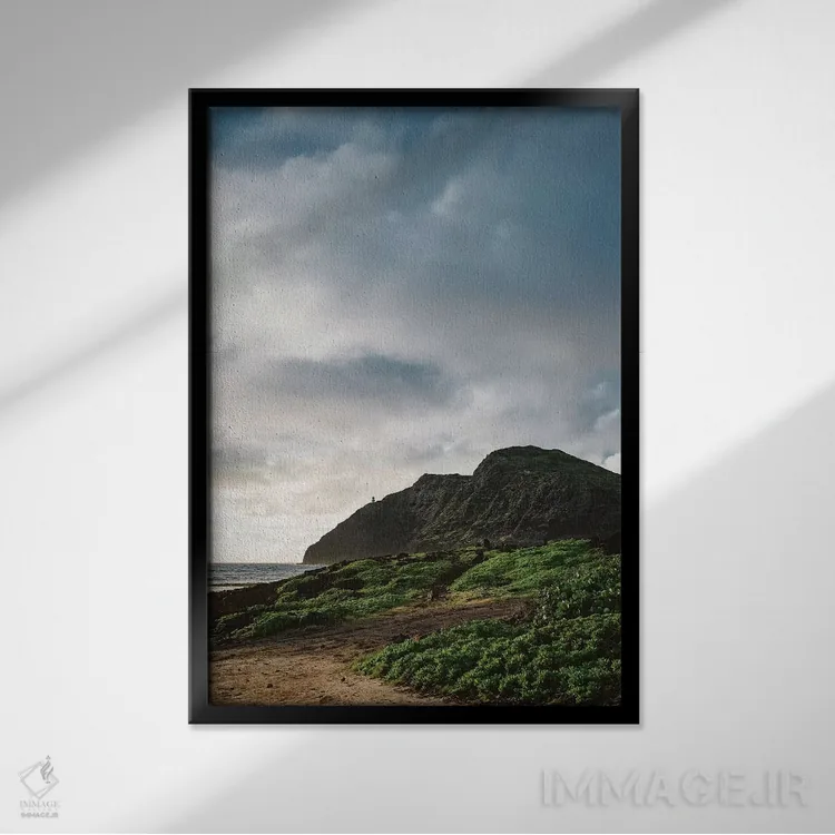 تابلو فانوس دریایی پوینت ماکاپوو اثر بثانی یانگ - نمای قابدار مشکی