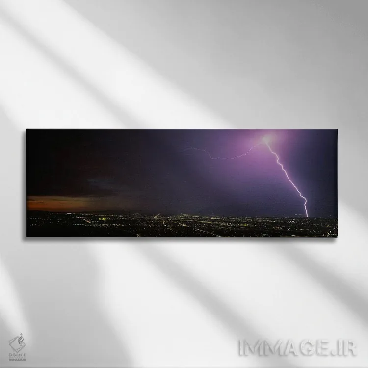 تابلو توفان رعد و برق در شب اثر پانورامیک ایمجز (استودیو عکاسی عریض) - نمای روبهرو روی دیوار
