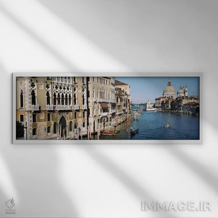 تابلو Venice, Italy,معماری تاریخی در امتداد گراند کانال، ونیز، ایتالیا اثر پانورامیک ایمجز (استودیو عکاسی عریض) - نمای قابدار سفید