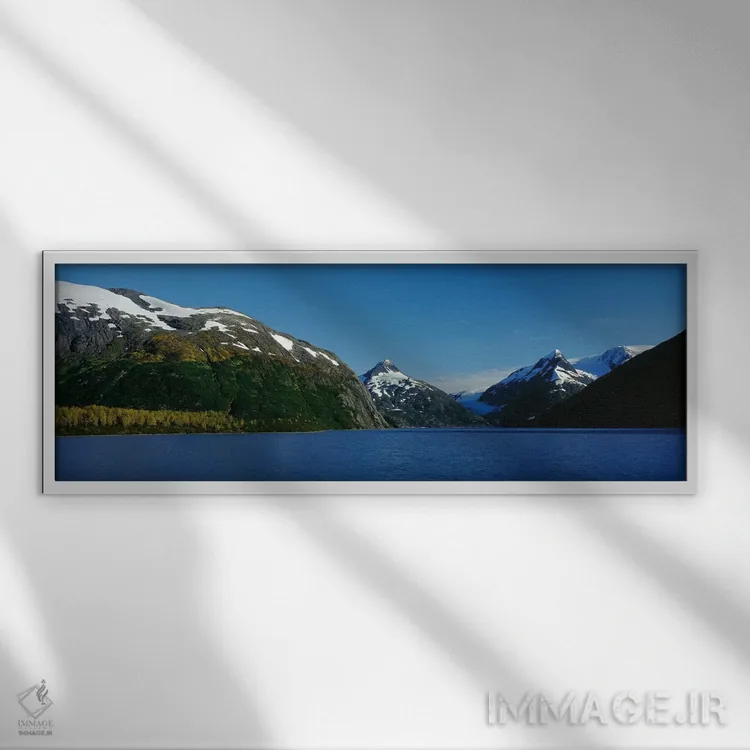 تابلو Chugach National Forest, near Anchorage, Alaska, USA,کوهها در کنار دریا، جنگل ملی چوگچ، نزدیک انکوریج، آلاسکا، آمریکا اثر پانورامیک ایمجز (استودیو عکاسی عریض) - نمای قابدار سفید