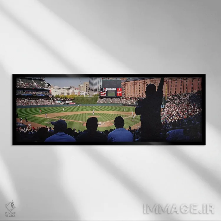 تابلو مسابقه بیسبال در کامدن یاردز، بالتیمور، مریلند، آمریکا اثر پانورامیک ایمجز (استودیو عکاسی عریض) - نمای قابدار مشکی