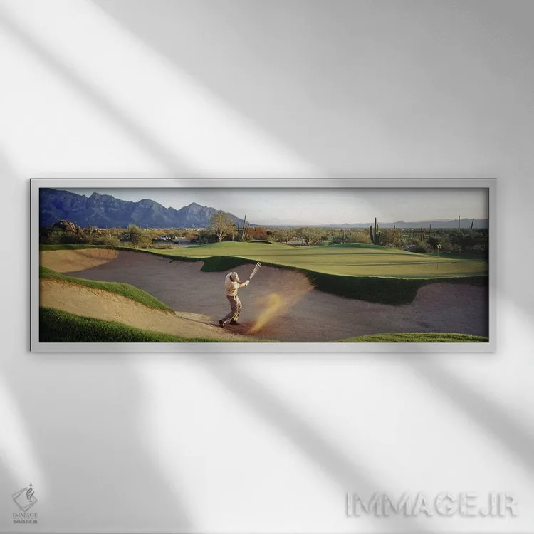 تابلو Tucson, Arizona, USA,نمای نیمرخ از مردی در حال بازی گلف در زمین گلف، توسان، آریزونا، آمریکا اثر پانورامیک ایمجز (استودیو عکاسی عریض) - نمای قابدار سفید