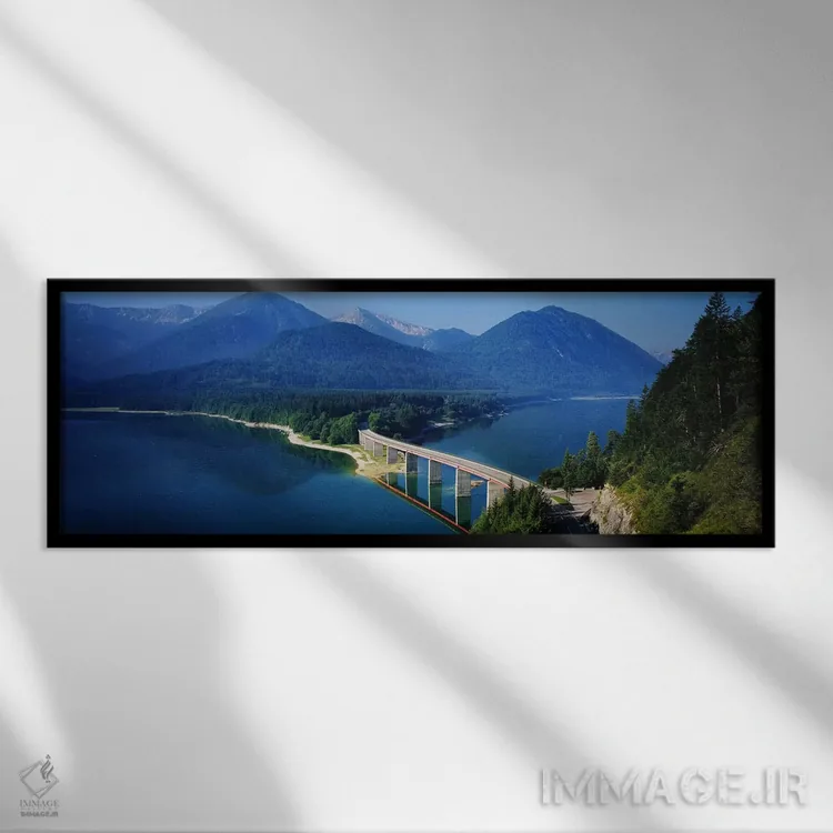 تابلو Isar Valley, Upper Bavaria, Germany,پل بر روی مخزن سیلواناشتاین، دره ایزار، بالا باواریا، آلمان اثر پانورامیک ایمجز (استودیو عکاسی عریض) - نمای قابدار مشکی
