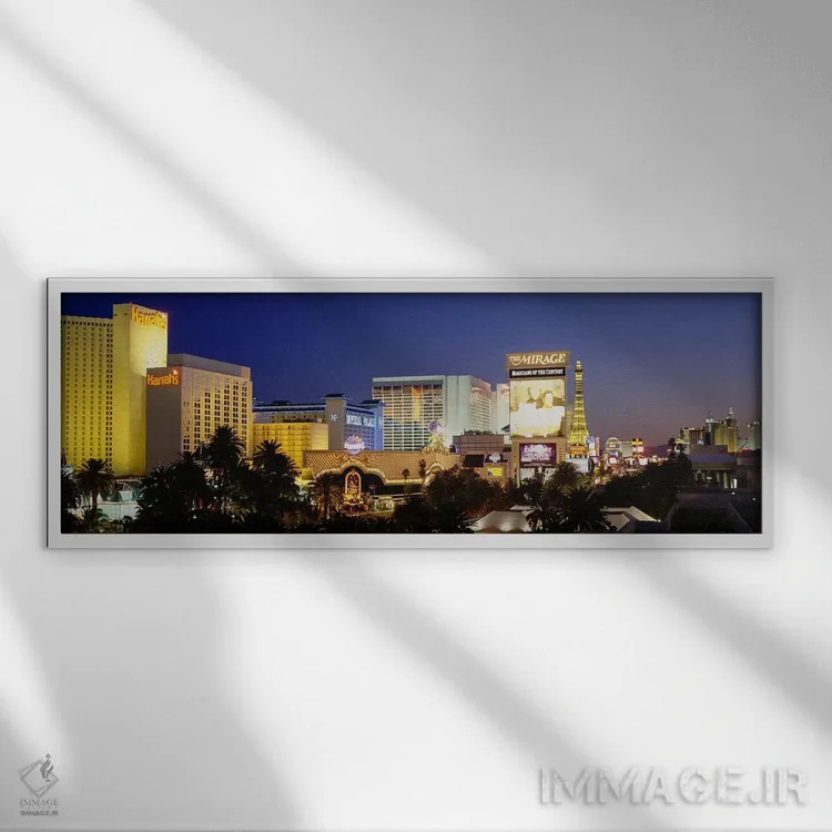 تابلو Las Vegas, Nevada, USA,ساختمانهای روشن در غروب، لاس وگاس، نوادا، آمریکا اثر پانورامیک ایمجز (استودیو عکاسی عریض) - نمای قابدار سفید
