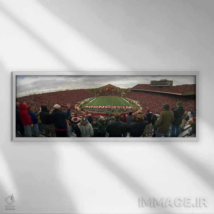 تابلو University of Wisconsin, Madison, Dane County, Wisconsin, USA,تماشاگران در حال تماشای مسابقه فوتبال در ورزشگاه کمپ رندال، دانشگاه ویسکانسین، مدیسون، شهرستان باور، ویسکانسین، آمریکا اثر پانورامیک ایمجز (استودیو عکاسی عریض) - نمای قابدار سفید