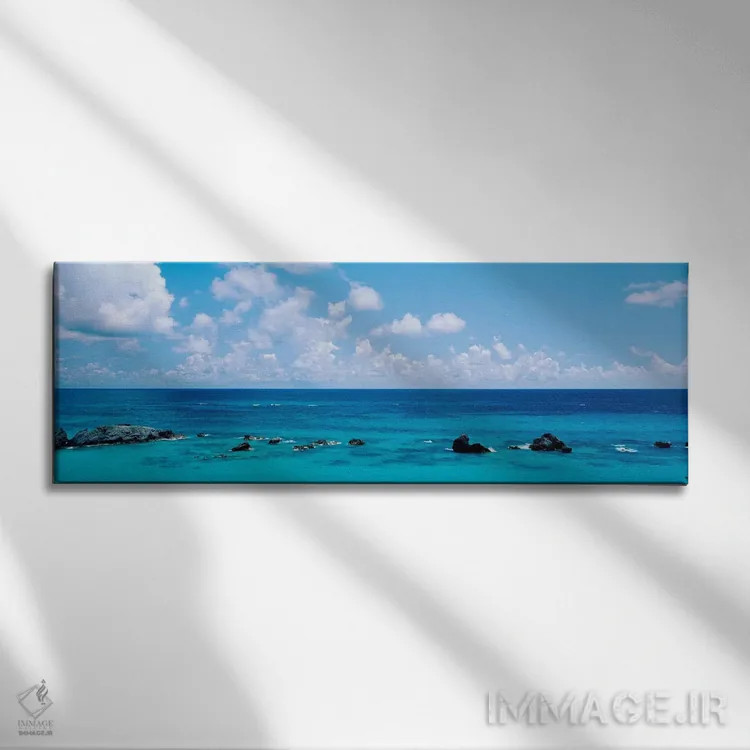 تابلو روز ابری بر فراز اقیانوس اطلس نزدیک برمودا اثر پانورامیک ایمجز (استودیو عکاسی عریض) - نمای روبهرو روی دیوار