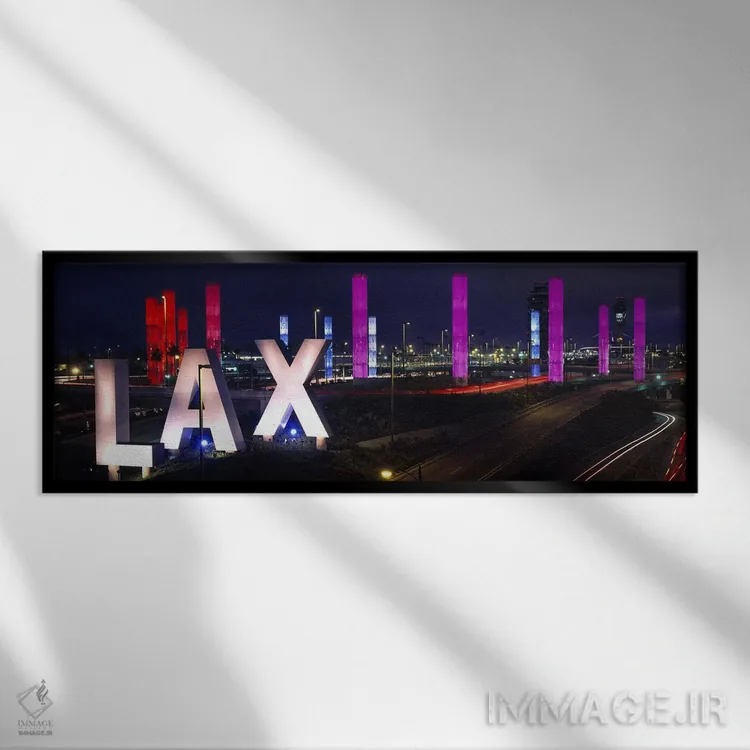 تابلو فرودگاه بینالمللی لسآنجلس، لسآنجلس، کالیفرنیا اثر پانورامیک ایمجز (استودیو عکاسی عریض) - نمای قابدار مشکی