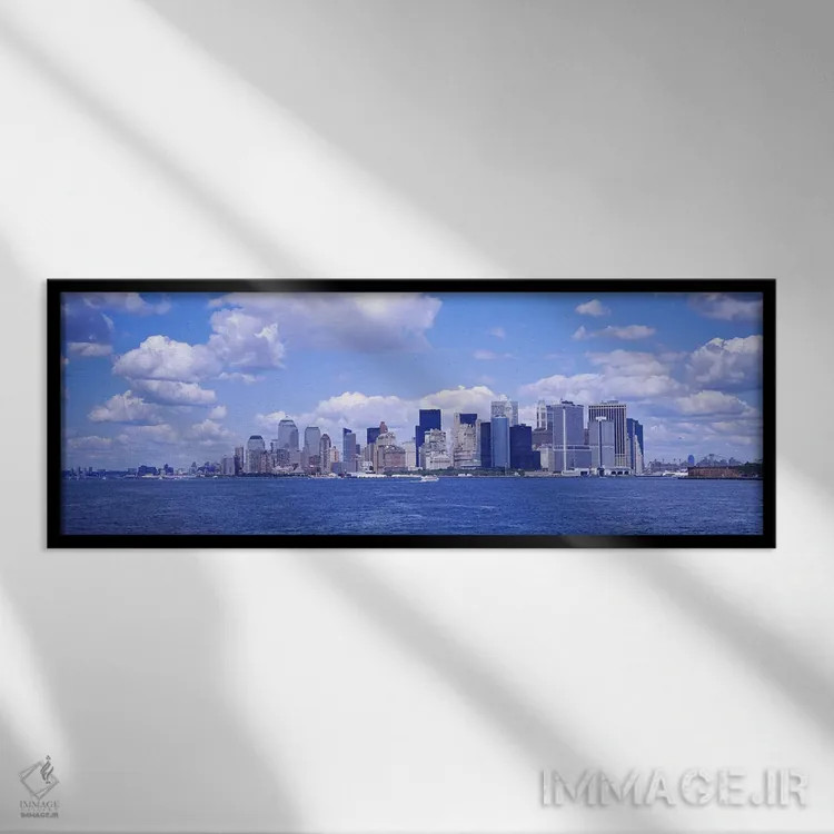 تابلو Manhattan, New York City, New York State, USA,آسمانخراشها در کنار آب، منهتن، نیویورک، ایالات متحده اثر پانورامیک ایمجز (استودیو عکاسی عریض) - نمای قابدار مشکی