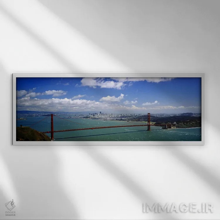 تابلو Golden Gate Bridge, San Francisco, California, USA,نمای زاویه بالا از پل معلق گلدن گیت بر فراز خلیج، سانفرانسیسکو، کالیفرنیا، ایالات متحده اثر پانورامیک ایمجز (استودیو عکاسی عریض) - نمای قابدار سفید