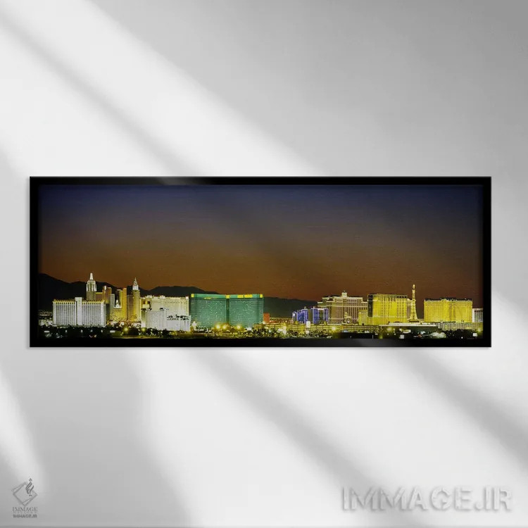تابلو Las Vegas, Nevada, USA #2,ساختمانهای روشن در غروب، لاس وگاس، نوادا، ایالات متحده (نمونه ۲) اثر پانورامیک ایمجز (استودیو عکاسی عریض) - نمای قابدار مشکی