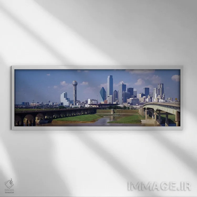 تابلو Dallas, Texas, USA,ساختمانهای اداری در شهر، دالاس، تگزاس، ایالات متحده اثر پانورامیک ایمجز (استودیو عکاسی عریض) - نمای قابدار سفید
