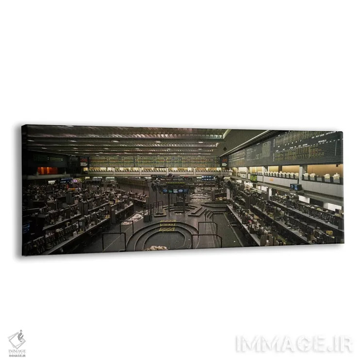تابلو Chicago Mercantile Exchange, Chicago, Illinois, USA,محوطههای خالی پس از پایان ساعات معاملاتی، بورس کالای شیکاگو، شیکاگو، ایلینوی، آمریکا اثر پانورامیک ایمجز (استودیو عکاسی عریض) - نمای پرسپکتیو محصول