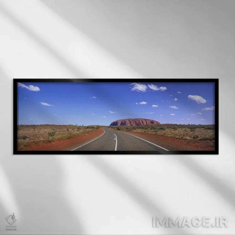 تابلو جاده و صخره آیرز استرالیا (اولورو) اثر پانورامیک ایمجز (استودیو عکاسی عریض) - نمای قابدار مشکی