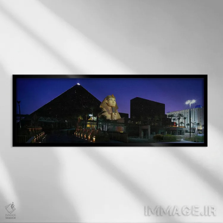 تابلو هتل لوکسور، لاس وگاس، نوادا، آمریکا اثر پانورامیک ایمجز (استودیو عکاسی عریض) - نمای قابدار مشکی