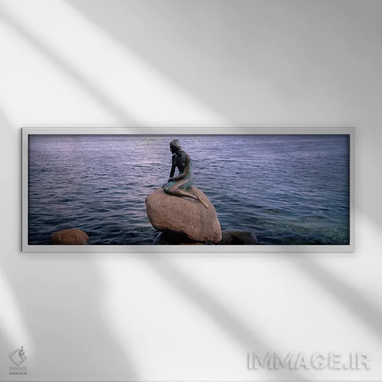 تابلو تندیس پری دریایی کوچک در آبنمای کپنهاگ، دانمارک اثر پانورامیک ایمجز (استودیو عکاسی عریض) - نمای قابدار سفید