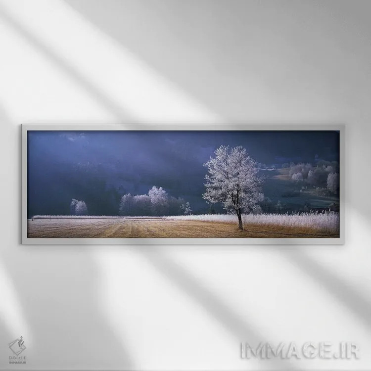 تابلو Tyrol, Austria,صبح یخبندان در روستا، تیرول، اتریش اثر پانورامیک ایمجز (استودیو عکاسی عریض) - نمای قابدار سفید