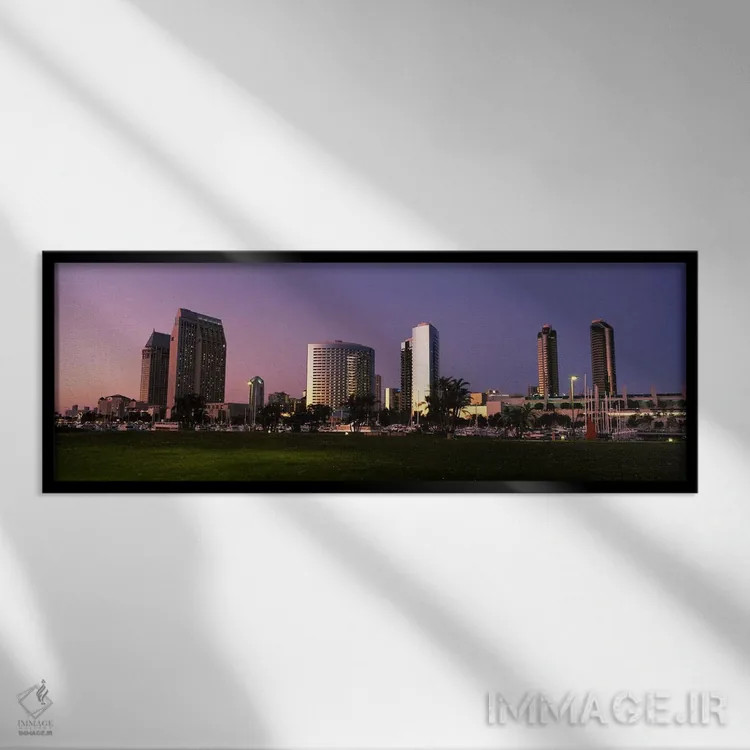 تابلو San Diego, California, USA,پارک مارینا و خط افق شهر هنگام غروب، سندیگو، کالیفرنیا، ایالات متحده آمریکا اثر پانورامیک ایمجز (استودیو عکاسی عریض) - نمای قابدار مشکی