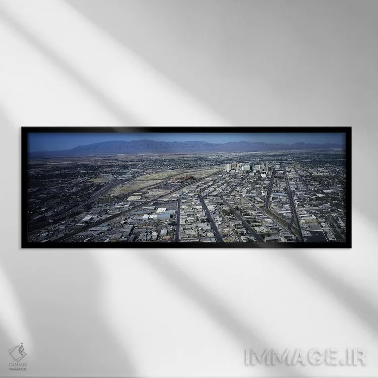 تابلو Las Vegas, Nevada, USA #3,نمای زاویه بالا از شهر، لاس وگاس، نوادا، ایالات متحده آمریکا (شماره ۳) اثر پانورامیک ایمجز (استودیو عکاسی عریض) - نمای قابدار مشکی
