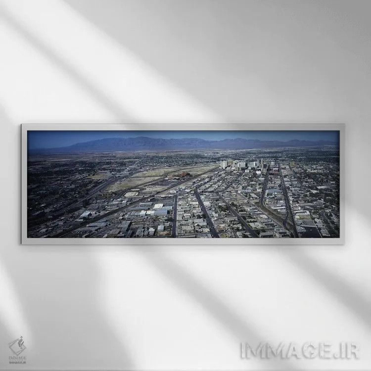 تابلو Las Vegas, Nevada, USA #3,نمای زاویه بالا از شهر، لاس وگاس، نوادا، ایالات متحده آمریکا (شماره ۳) اثر پانورامیک ایمجز (استودیو عکاسی عریض) - نمای قابدار سفید