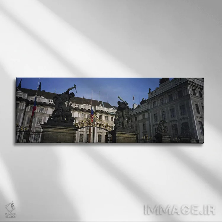 تابلو Old Town Square, Prague, Czech Republic,نمای زاویه پایین از کلیسای سنت نیکولاس، میدان شهر قدیم، پراگ، جمهوری چک اثر پانورامیک ایمجز (استودیو عکاسی عریض) - نمای روبهرو روی دیوار