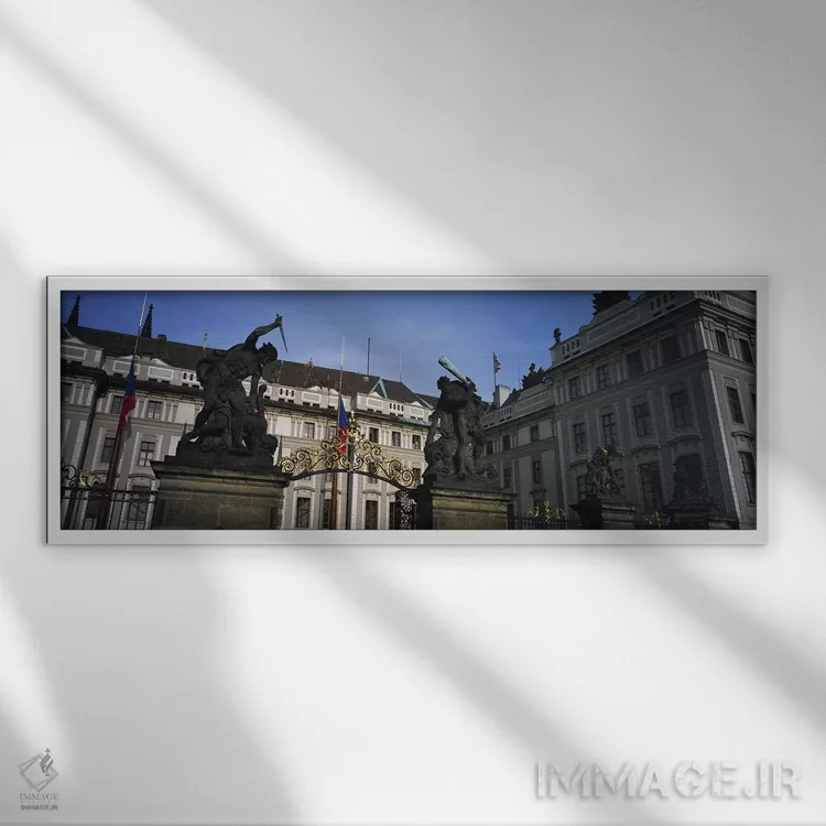 تابلو Old Town Square, Prague, Czech Republic,نمای زاویه پایین از کلیسای سنت نیکولاس، میدان شهر قدیم، پراگ، جمهوری چک اثر پانورامیک ایمجز (استودیو عکاسی عریض) - نمای قابدار سفید