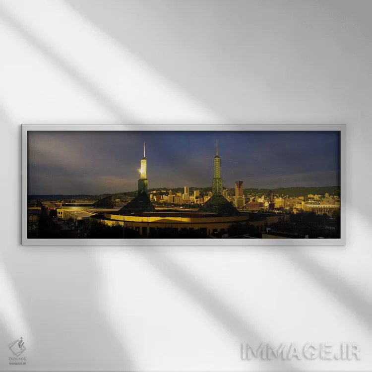 تابلو Portland, Oregon, USA,برجهای نورپردازیشده در غروب، مرکز همایش، پورتلند، اورگن، ایالات متحده آمریکا اثر پانورامیک ایمجز (استودیو عکاسی عریض) - نمای قابدار سفید