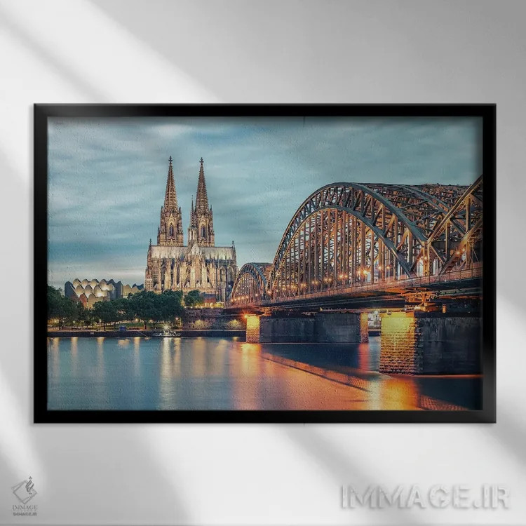 تابلو کلن (آلمان) اثر مانجیک پیکچرز (استودیو عکاسی یا فیلمسازی) - نمای قابدار مشکی