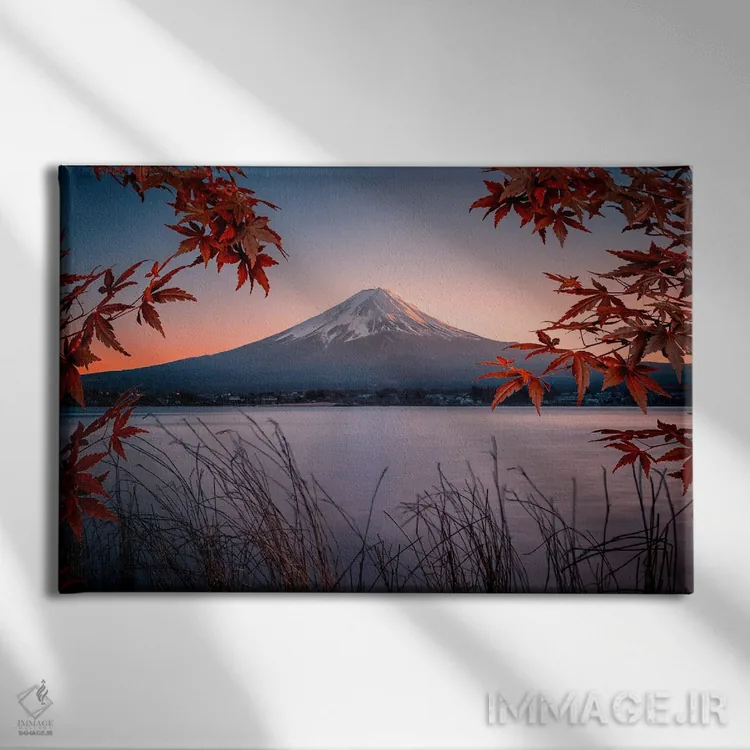 تابلو کوه فوجی در گرگ و میش اثر مانجیک پیکچرز (استودیو عکاسی یا فیلمسازی) - نمای روبهرو روی دیوار