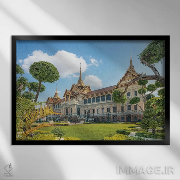 تابلو قصر بزرگ اثر مانجیک پیکچرز (استودیو عکاسی یا فیلمسازی) - نمای قابدار مشکی