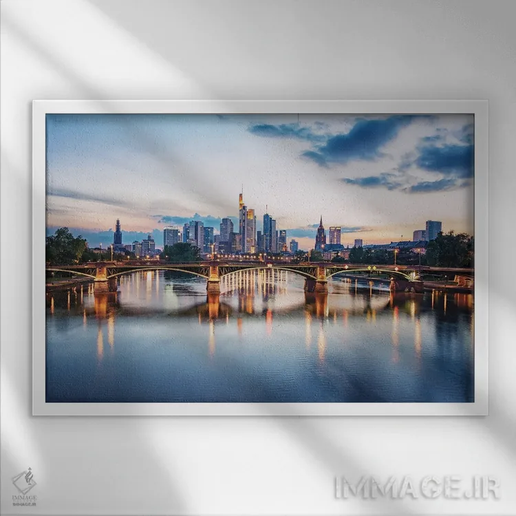 تابلو شهر فرانکفورت اثر مانجیک پیکچرز (استودیو عکاسی یا فیلمسازی) - نمای قابدار سفید