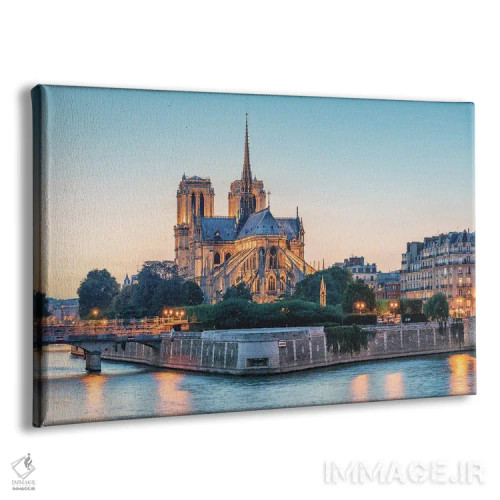 تابلو نوتردام در غروب اثر مانجیک پیکچرز (استودیو عکاسی یا فیلمسازی) - نمای پرسپکتیو محصول