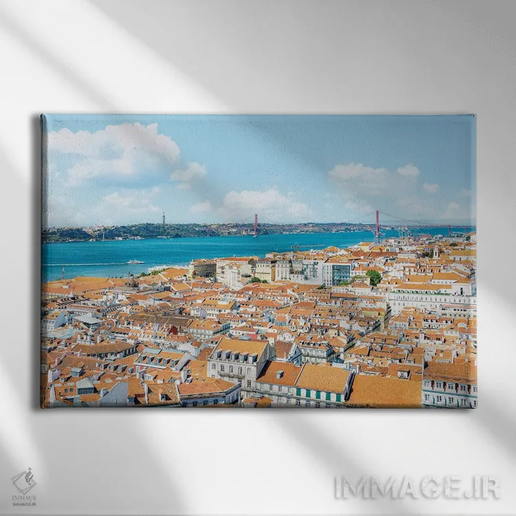 تابلو لیسبون در تابستان اثر مانجیک پیکچرز (استودیو عکاسی یا فیلمسازی) - نمای روبهرو روی دیوار