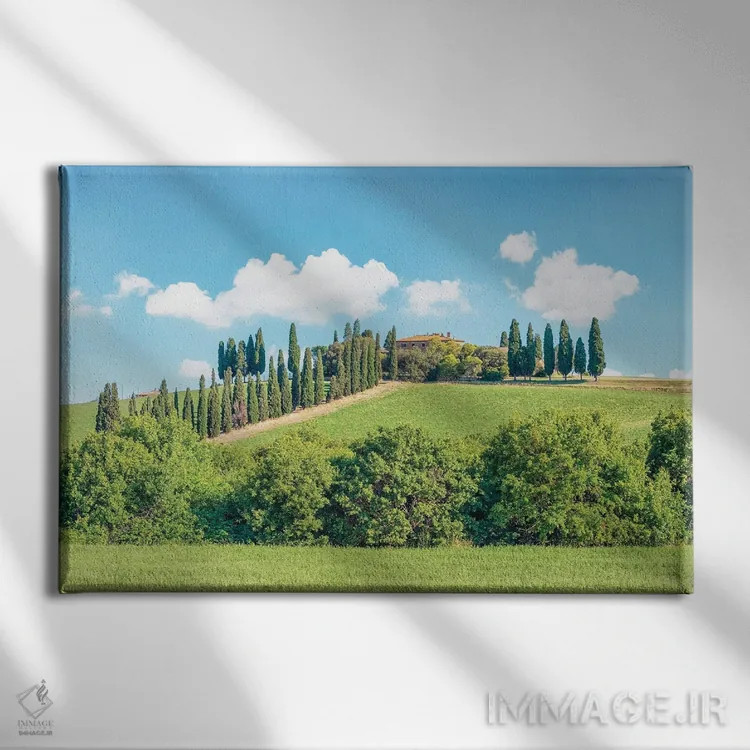 تابلو منظره توسکانی اثر مانجیک پیکچرز (استودیو عکاسی یا فیلمسازی) - نمای روبهرو روی دیوار