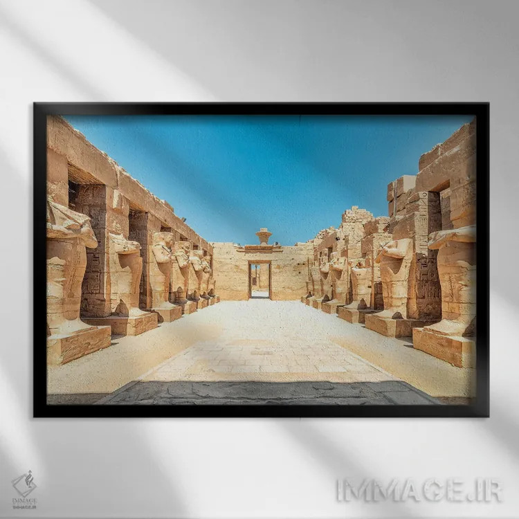 تابلو جهان باستان اثر مانجیک پیکچرز (استودیو عکاسی یا فیلمسازی) - نمای قابدار مشکی