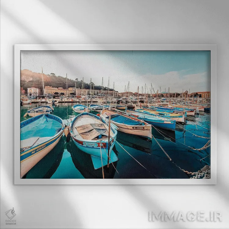 تابلو بندر نیس (فرانسه) اثر مانجیک پیکچرز (استودیو عکاسی یا فیلمسازی) - نمای قابدار سفید