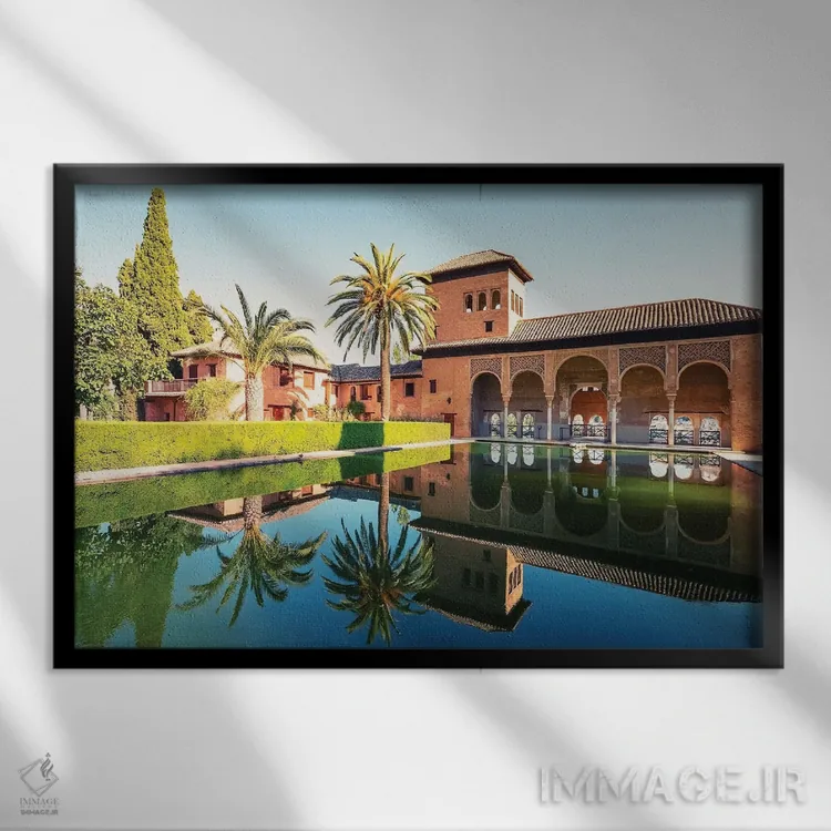 تابلو بازتاب الحمرا اثر مانجیک پیکچرز (استودیو عکاسی یا فیلمسازی) - نمای قابدار مشکی