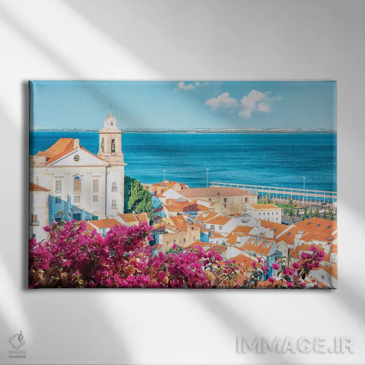 تابلو لیسبون رنگارنگ اثر مانجیک پیکچرز (استودیو عکاسی یا فیلمسازی) - نمای روبهرو روی دیوار