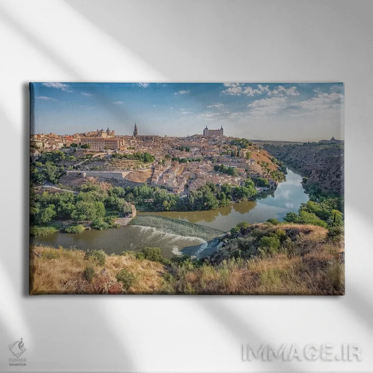 تابلو شهر تولدو (اسپانیا) اثر مانجیک پیکچرز (استودیو عکاسی یا فیلمسازی) - نمای روبهرو روی دیوار