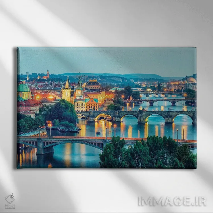 تابلو پراگ (پایتخت جمهوری چک) اثر مانجیک پیکچرز (استودیو عکاسی یا فیلمسازی) - نمای روبهرو روی دیوار