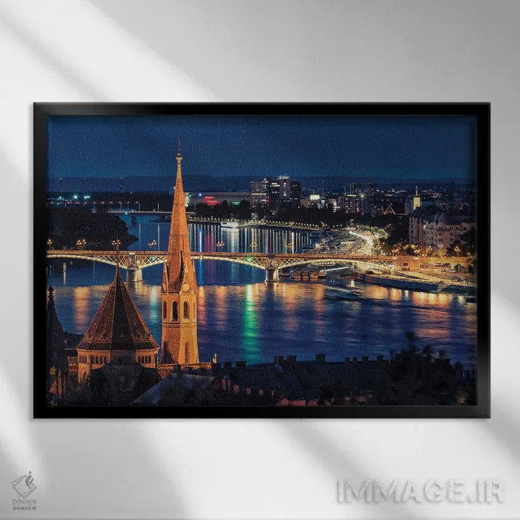 تابلو بوداپست در شب اثر مانجیک پیکچرز (استودیو عکاسی یا فیلمسازی) - نمای قابدار مشکی