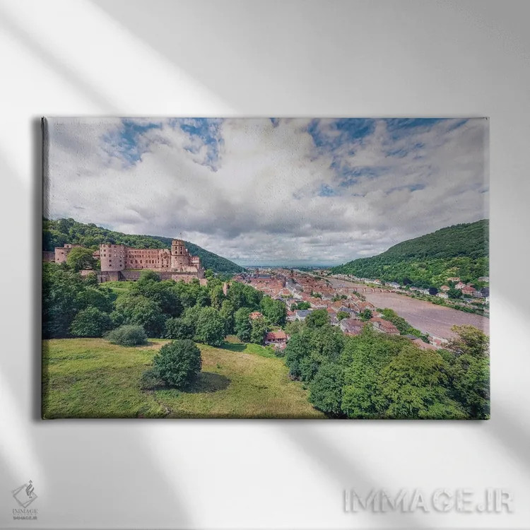 تابلو هایدلبرگ (شهر آلمان) اثر مانجیک پیکچرز (استودیو عکاسی یا فیلمسازی) - نمای روبهرو روی دیوار