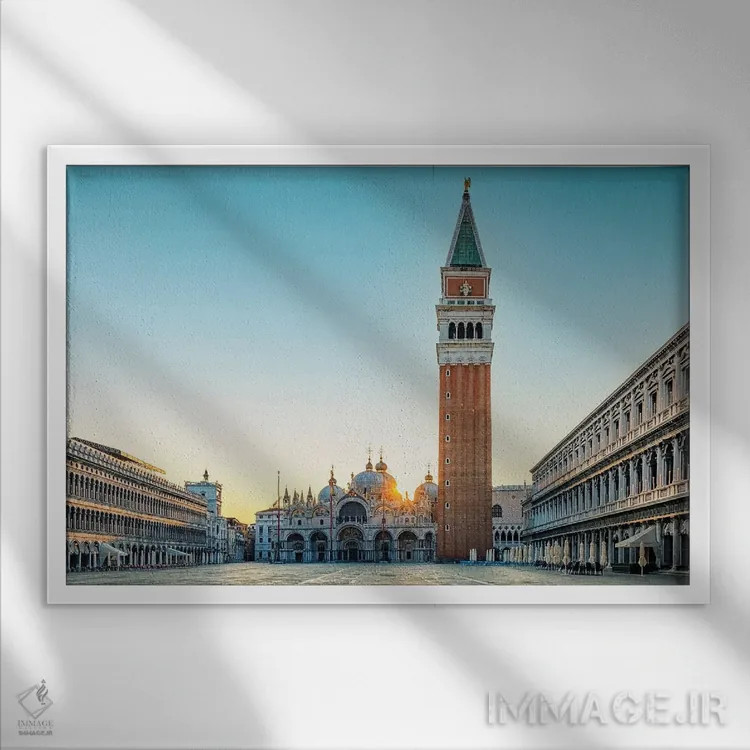 تابلو میدان سن مارکو اثر مانجیک پیکچرز (استودیو عکاسی یا فیلمسازی) - نمای قابدار سفید