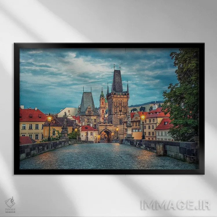 تابلو صبح در پراگ اثر مانجیک پیکچرز (استودیو عکاسی یا فیلمسازی) - نمای قابدار مشکی