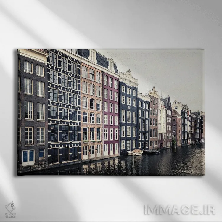 تابلو معماری دامراک اثر مانجیک پیکچرز (استودیو عکاسی یا فیلمسازی) - نمای روبهرو روی دیوار