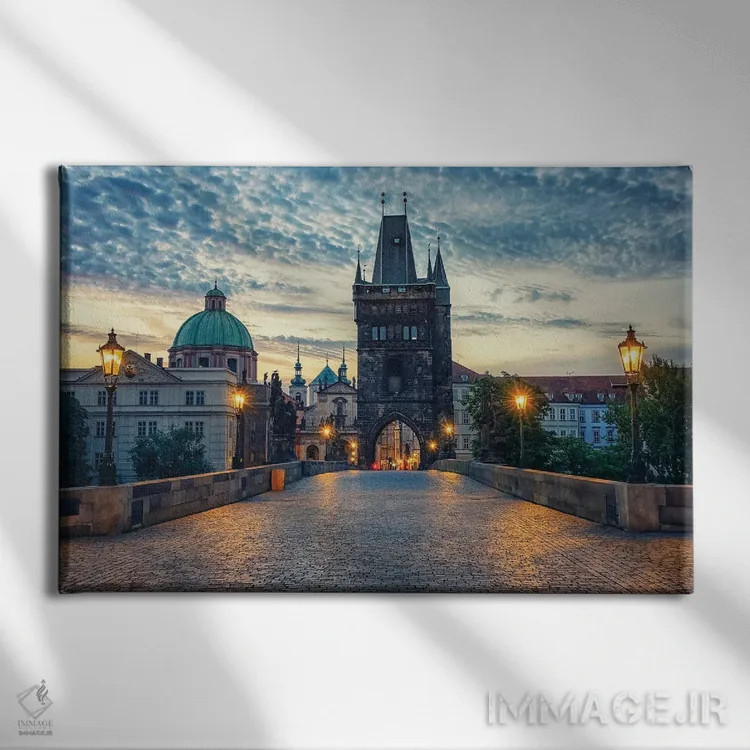 تابلو پل چارلز در صبحگاه اثر مانجیک پیکچرز (استودیو عکاسی یا فیلمسازی) - نمای روبهرو روی دیوار