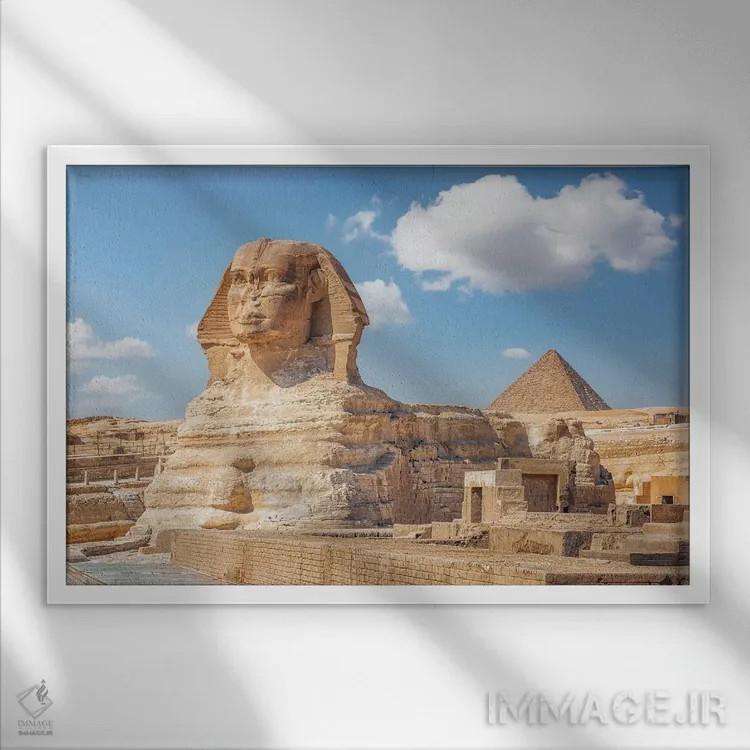 تابلو مجسمه ابوالهول اثر مانجیک پیکچرز (استودیو عکاسی یا فیلمسازی) - نمای قابدار سفید