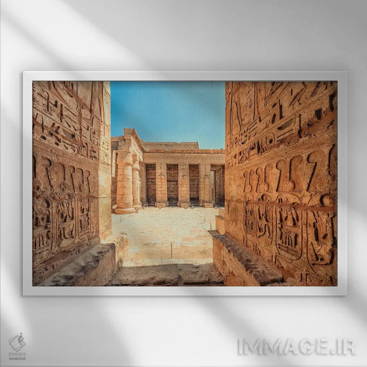 تابلو معبد رامسس سوم اثر مانجیک پیکچرز (استودیو عکاسی یا فیلمسازی) - نمای قابدار سفید