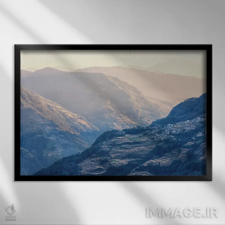 تابلو غروب در هیمالیا اثر مانجیک پیکچرز (استودیو عکاسی یا فیلمسازی) - نمای قابدار مشکی